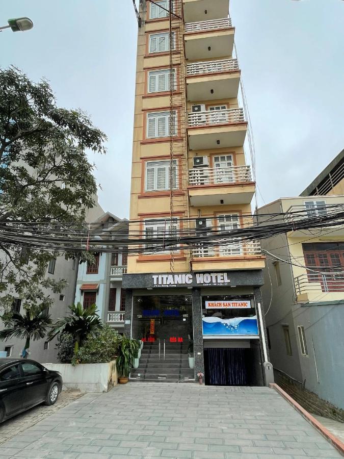 Titanic Hotel Hanoi Exteriör bild