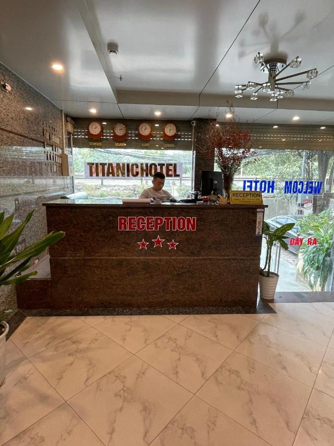 Titanic Hotel Hanoi Exteriör bild